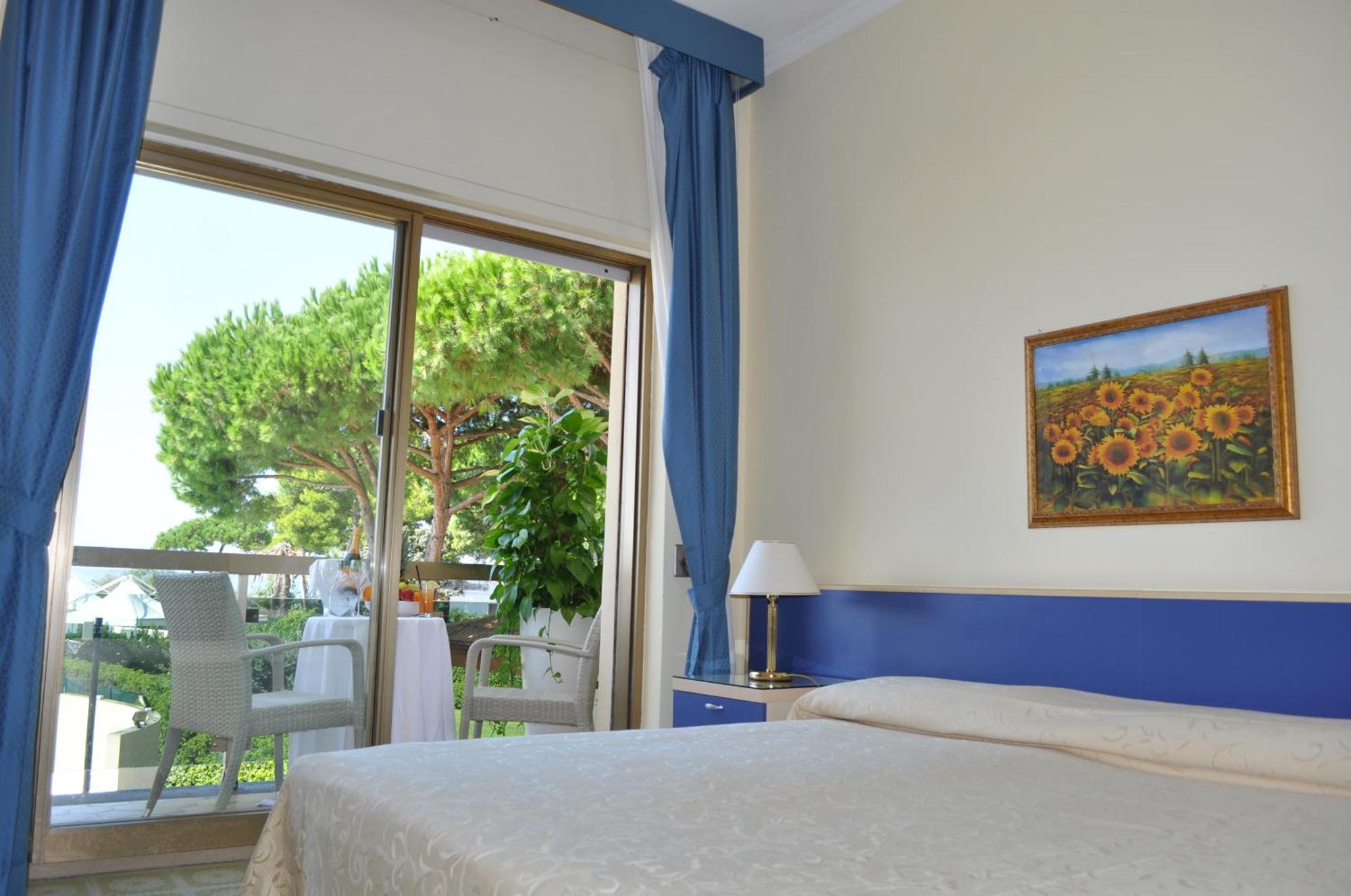 Grand Hotel La Playa Sperlonga Exterior foto