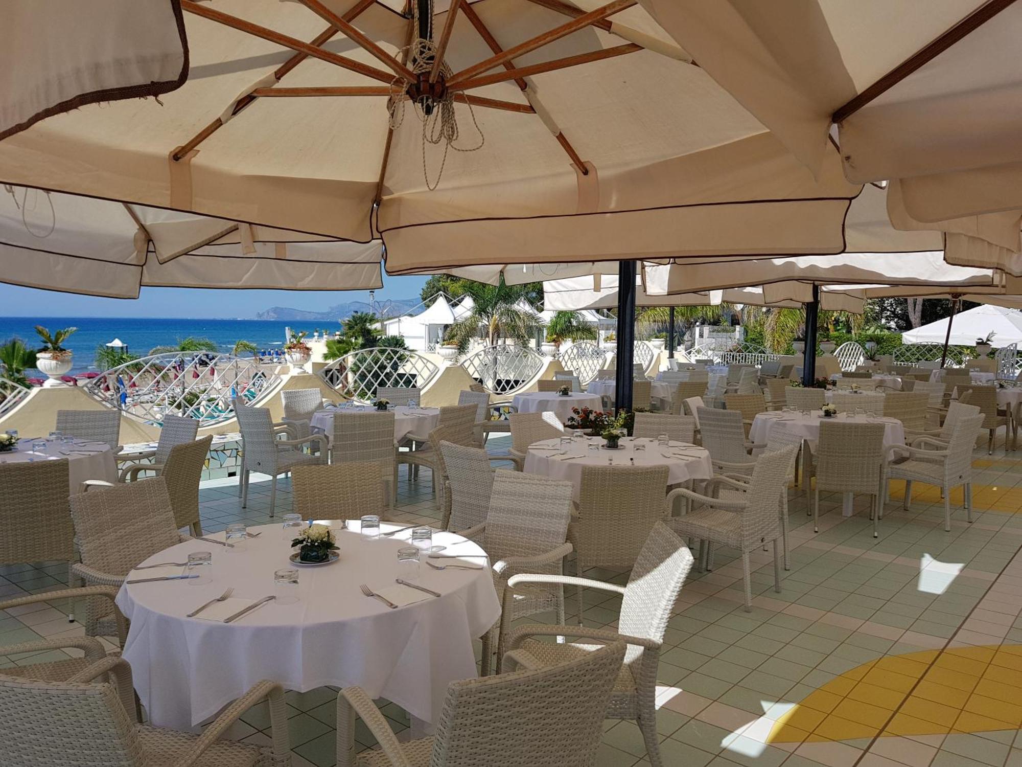 Grand Hotel La Playa Sperlonga Exterior foto