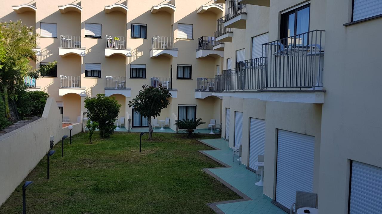 Grand Hotel La Playa Sperlonga Exterior foto
