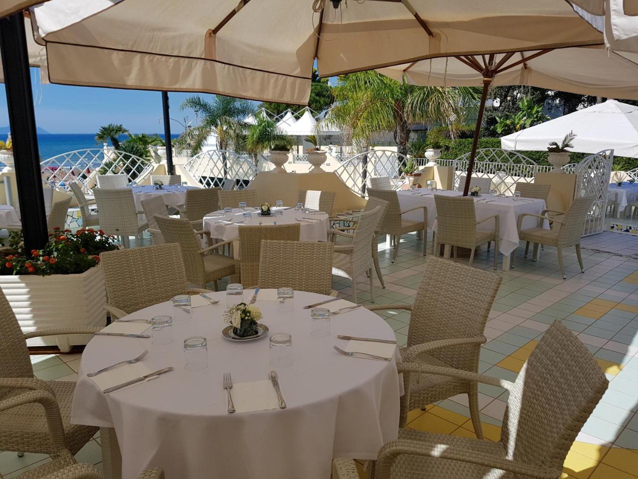 Grand Hotel La Playa Sperlonga Exterior foto